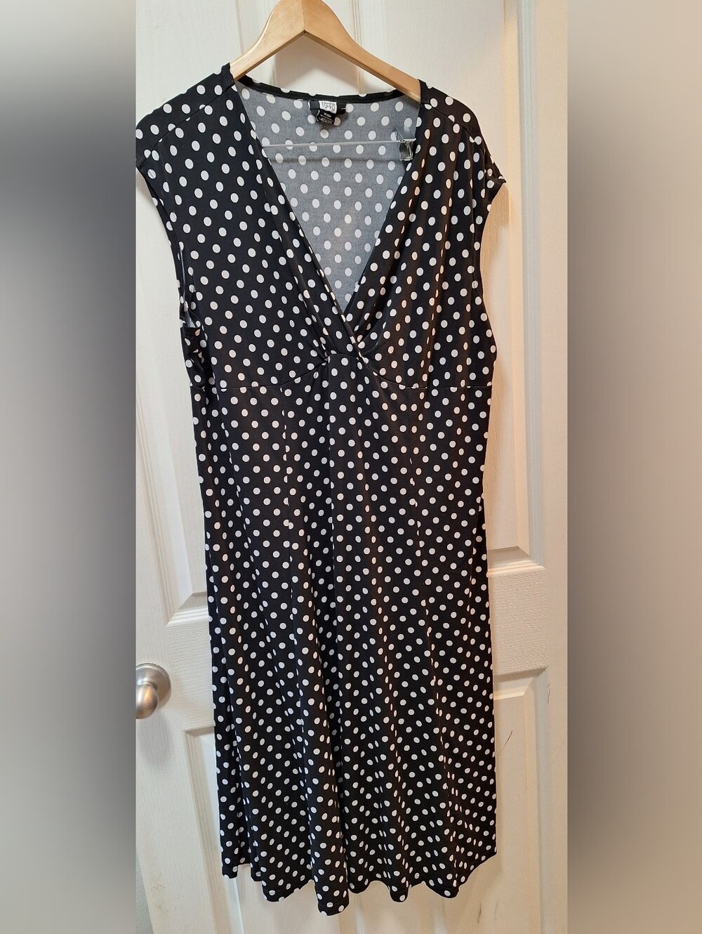 Studio Black and White Polka Dot V-Neck Dress STUDIO 1940 18/20